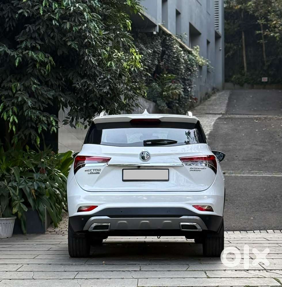 Mg Hector Plus 1.5 Sharp Dct, 2022