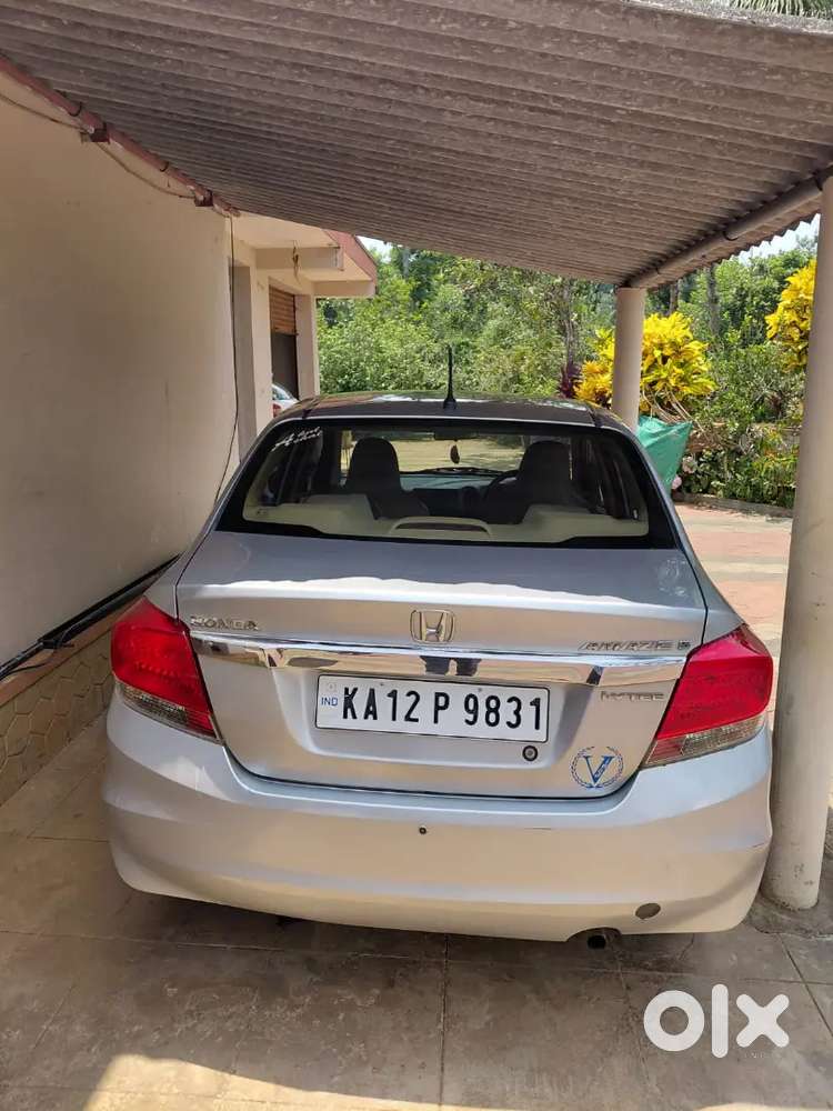 Honda Amaze 2013 1.2 S I-vtec Manual Petrol  1st Owner