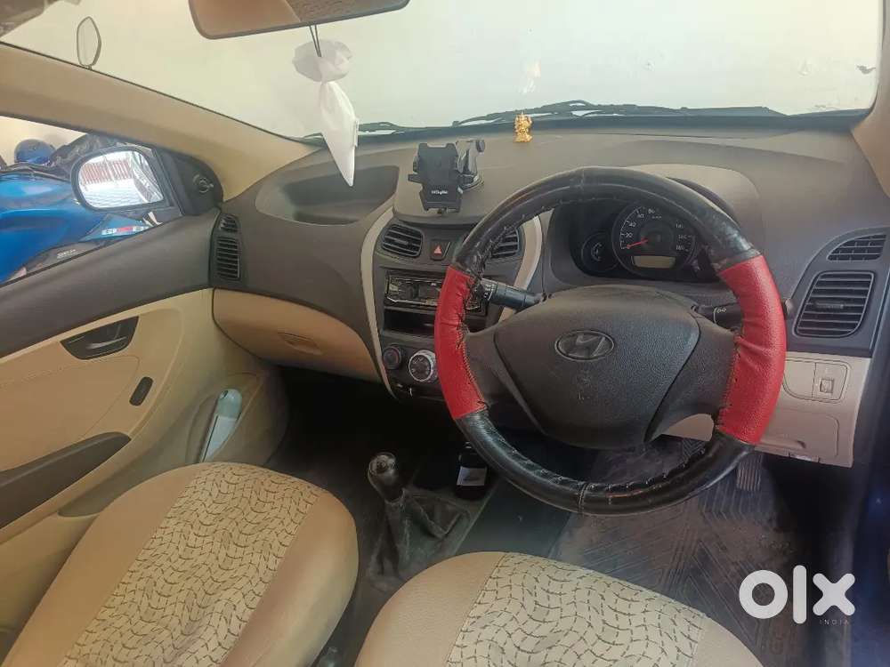 Hyundai Eon 2017 Petrol 23500 Km New Tyres