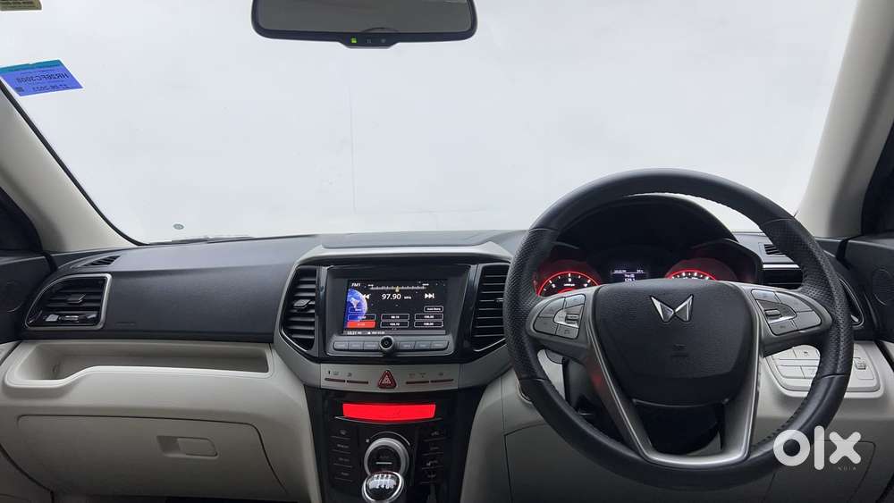 Mahindra Xuv300 W8 Option Diesel, 2023, Diesel