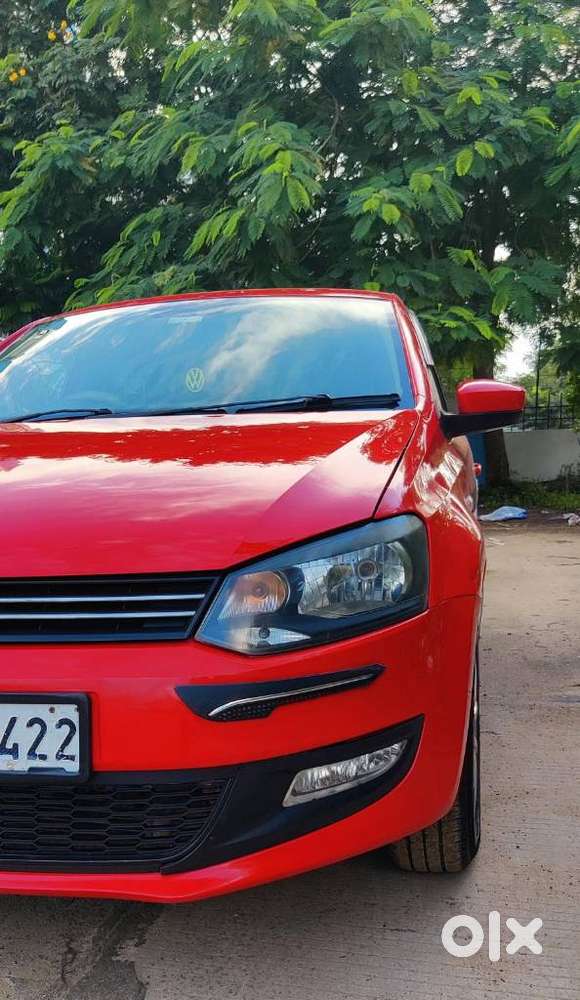 Volkswagen Polo Petrol Highline 1.6l, 2013, Petrol