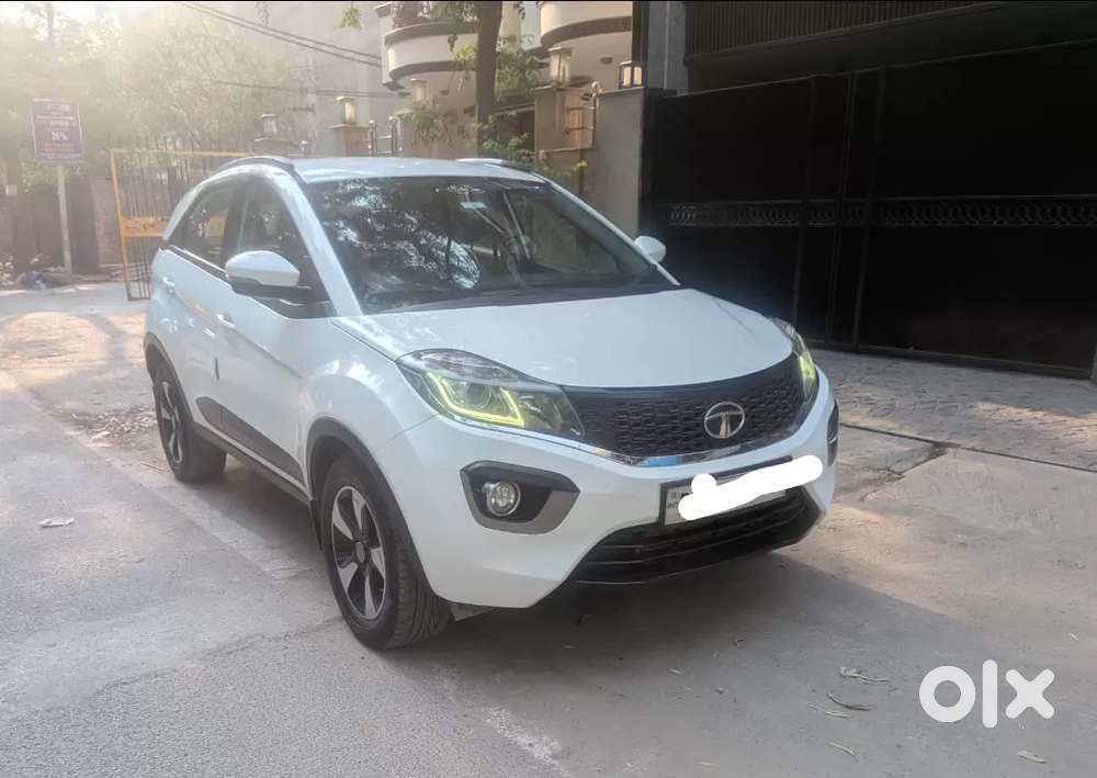 Tata Nexon 1.2 Revotron Xza Plus, 2019, Petrol