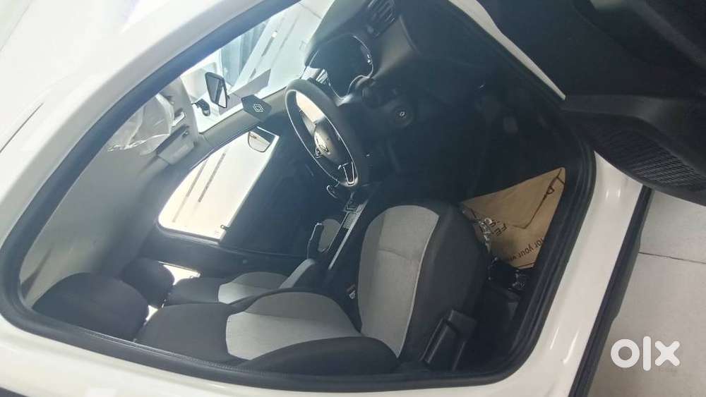 Renault Kiger Rxt Amt Opt, 2025, Petrol