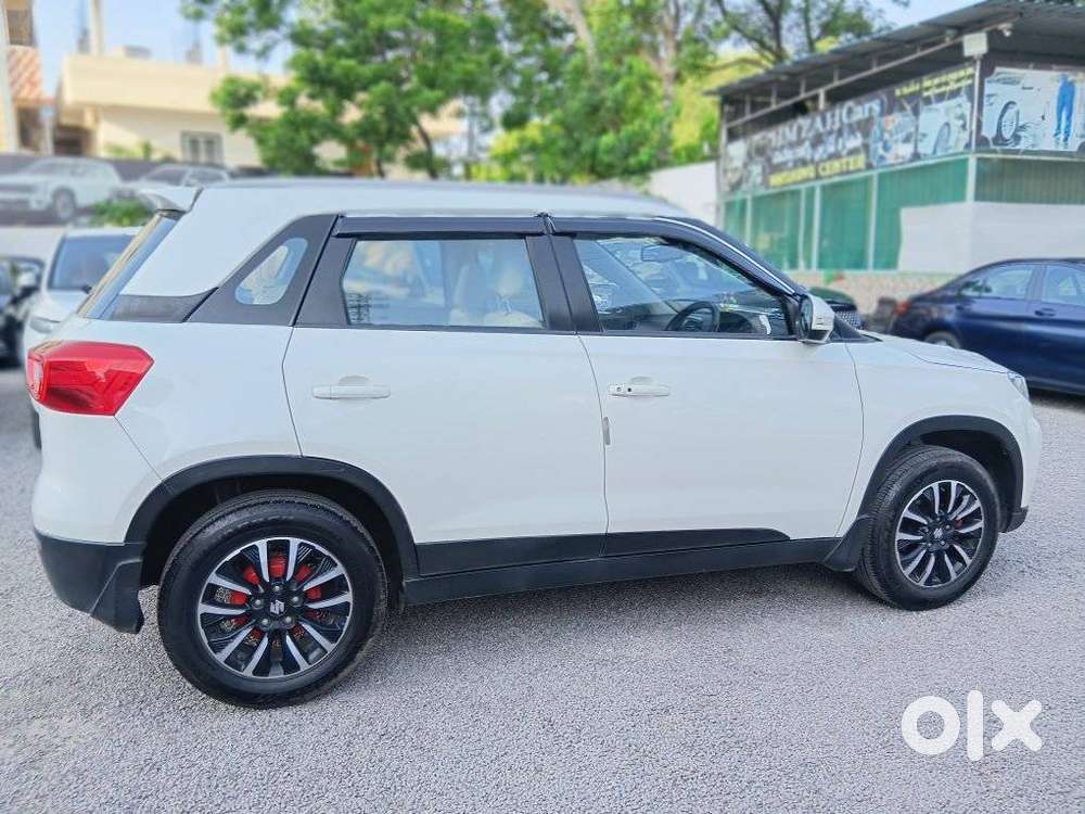 Maruti Suzuki Brezza Zxi Plus Smart Hybrid, 2020, Petrol