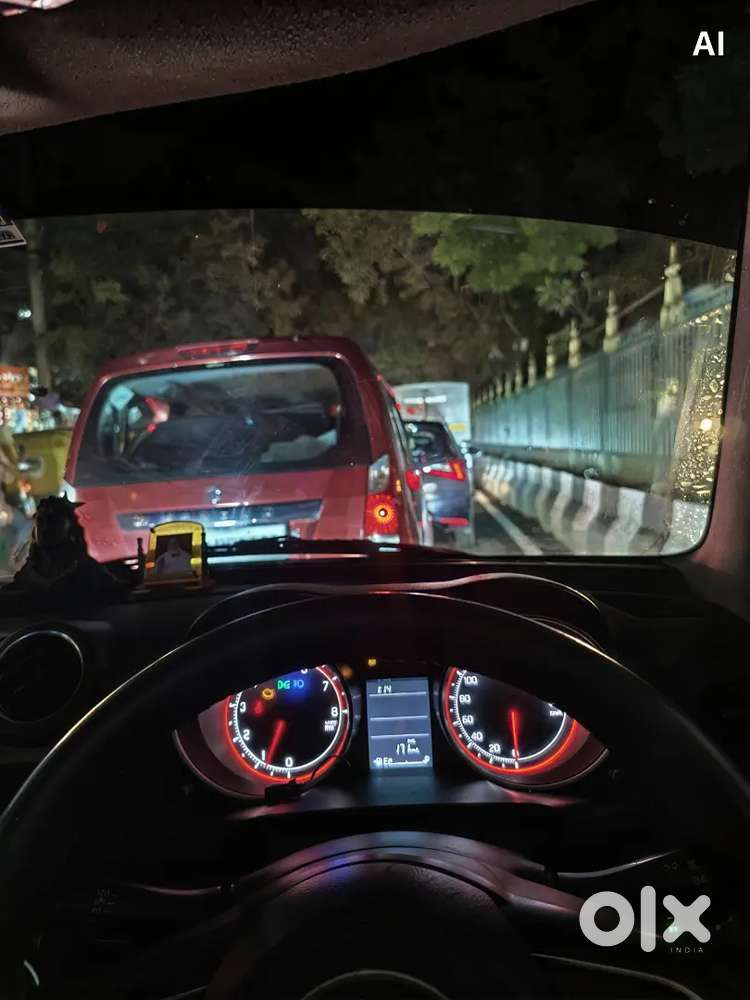 Maruti Suzuki Swift 2023 Petrol
