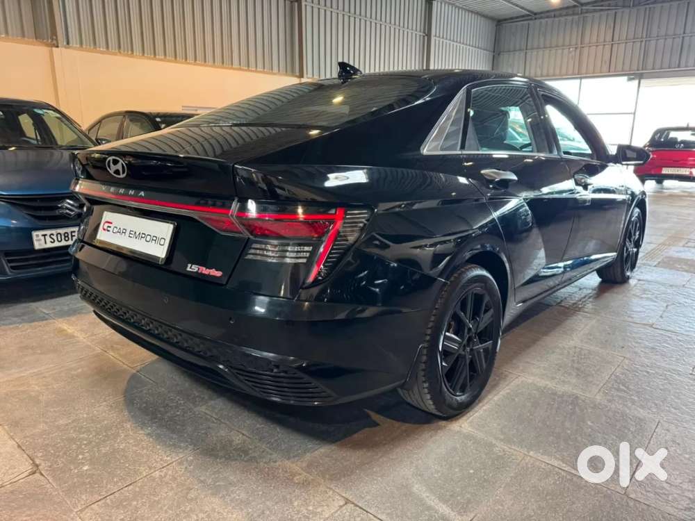 Hyundai Verna Sx (o) 1.5 Turbo Petrol Dct, 2023, Petrol