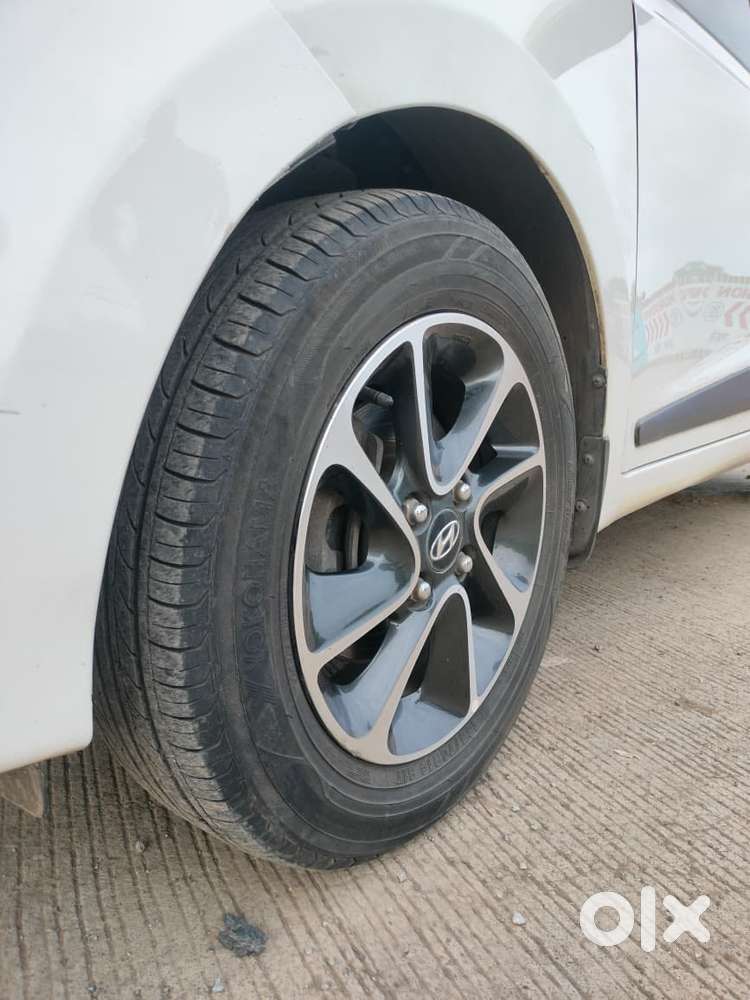 Hyundai Grand I10 1.2 Kappa Sportz Option At, 2017, Petrol