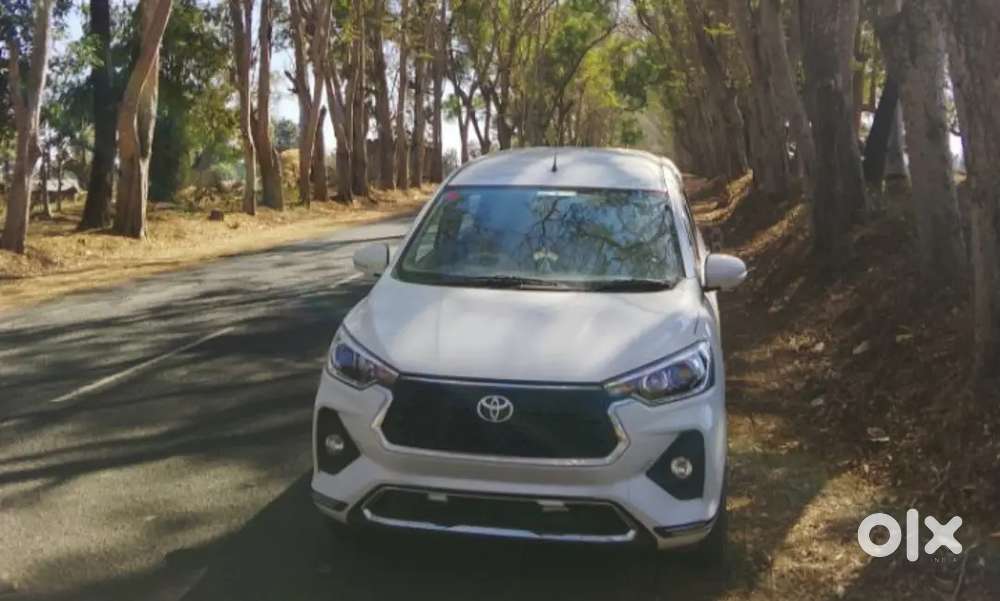 Toyota Rumion 2024 Petrol Well Maintained