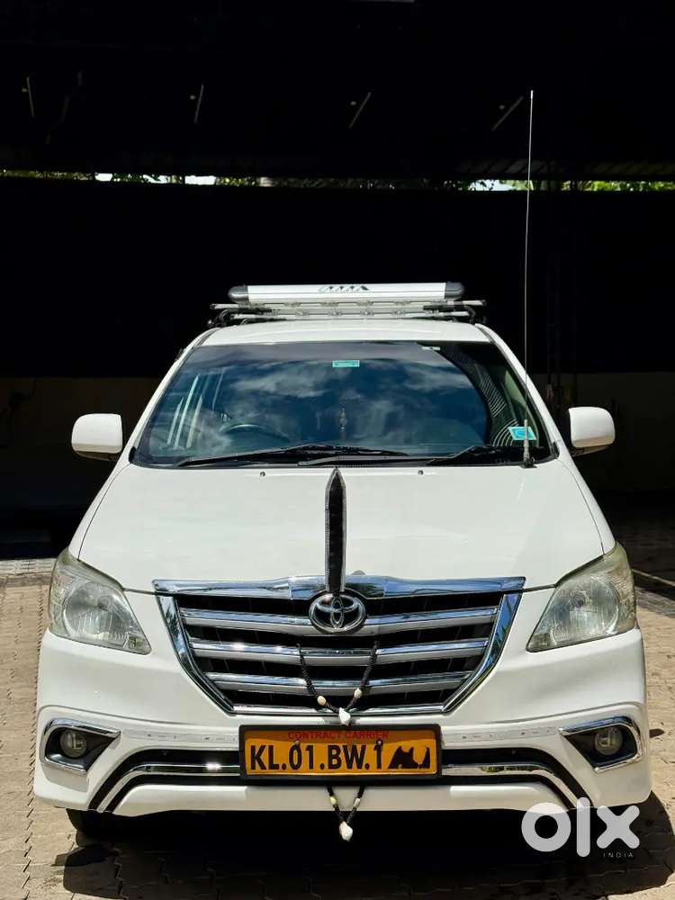 Toyota Innova 2016 Gx Company Service Orginal Kerala