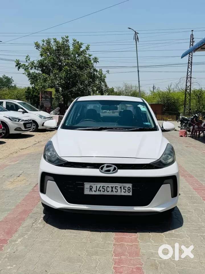 Hyundai Aura 1.2 Sx Cng, 2023, Cng & Hybrids