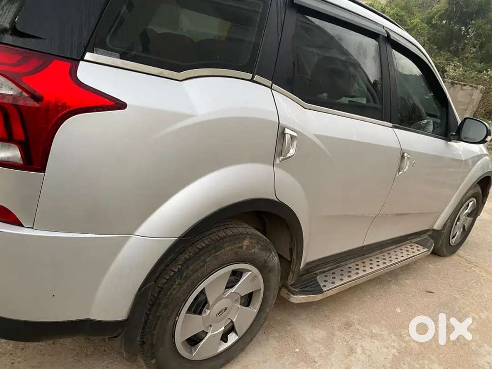 Mahindra Xuv500 2019 Diesel 117000 Km Driven