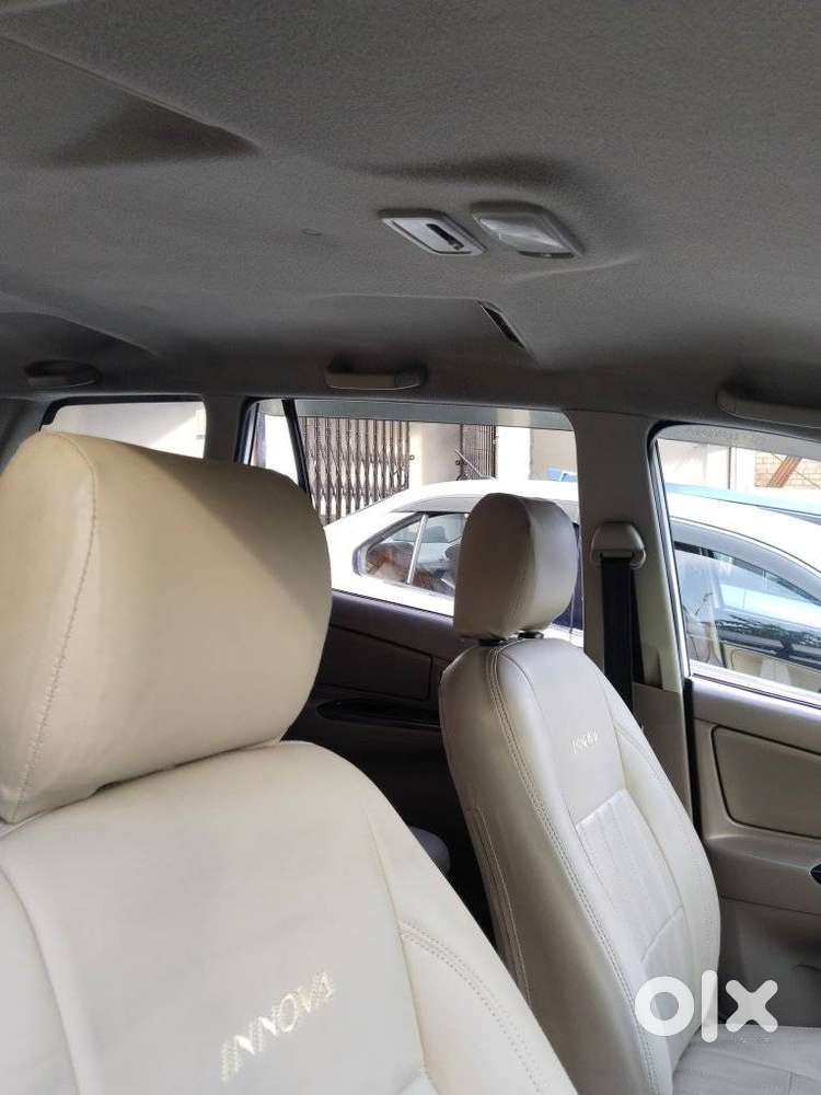 Toyota Innova 2.5 Z Diesel 7 Seater, 2016, Diesel