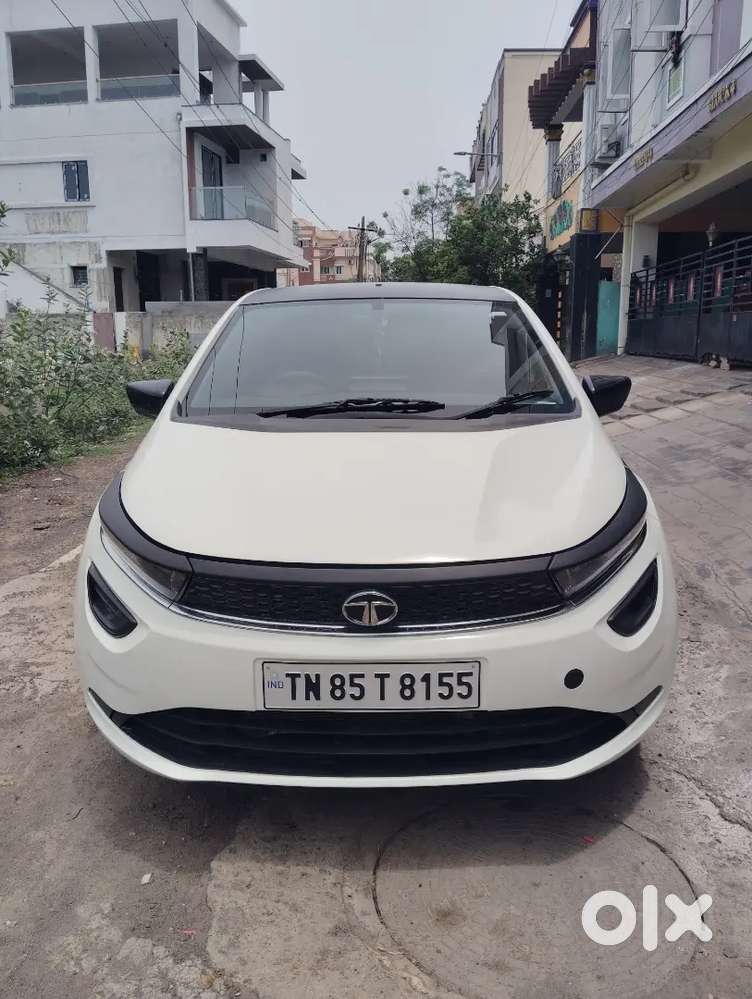 Tata Altroz 1.2 Xe 2023 Petrol Manual