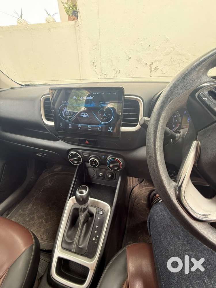 Hyundai Venue Turbo 2019