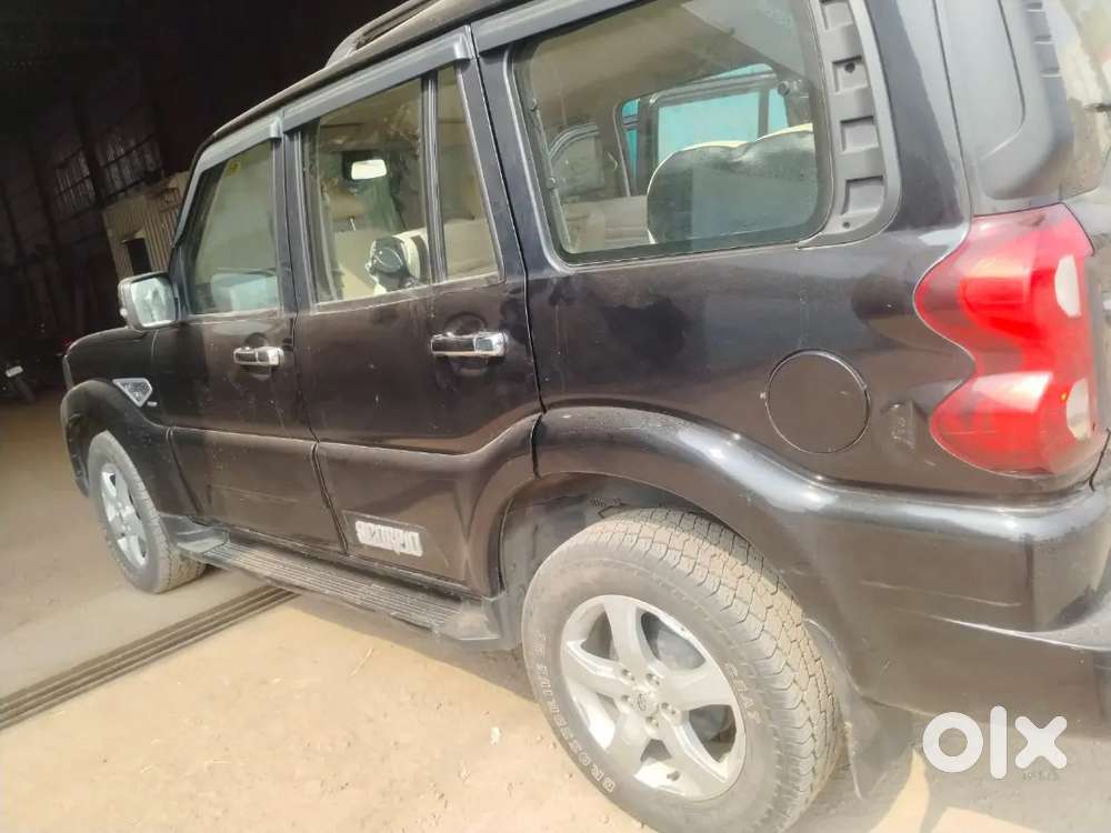 Mahindra Scorpio 2022 Diesel Manual