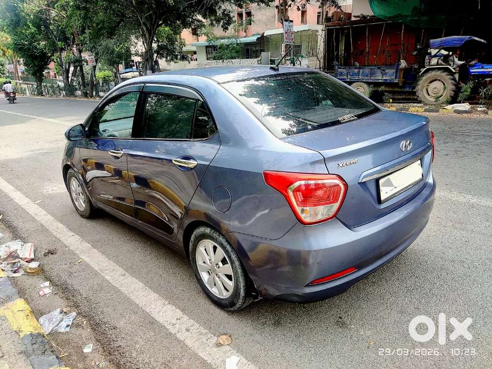 Hyundai Xcent 2016 Oct Petrol