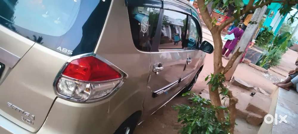 Maruti Suzuki Ertiga 2013 Diesel 230000 Km Driven