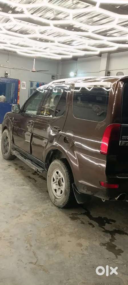 Tata Safari 2014 Diesel 72000 Km Driven