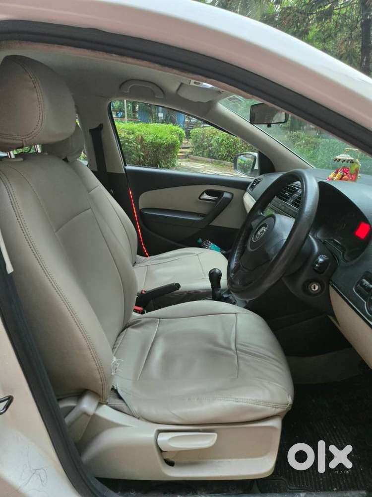 Volkswagen Polo Petrol Highline 1.2l, 2012, Petrol