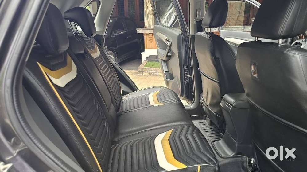 Maruti Suzuki Brezza Zdi Plus, 2017, Diesel