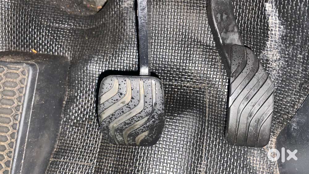 Nissan Magnite 1.0 Xv Premium Turbo Cvt, 2022, Petrol