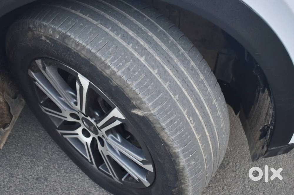 Mahindra Xuv700 2.2 Ax 7 Diesel At Str Awd, 2022, Diesel