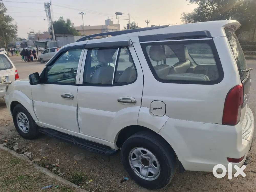 Tata Safari Storme 2014 December  In Good Condition