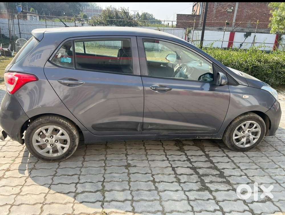 Hyundai Grand I10 2017 Petrol Well Maintained