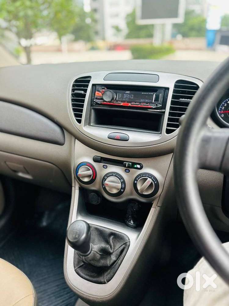 Hyundai I10 Magna O, 2016, Petrol