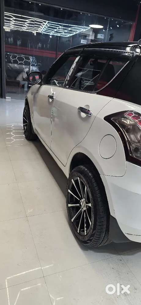 Maruti Suzuki Swift 2017 Petrol Well Maintained