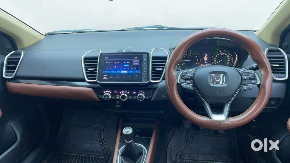 Honda City 1.5 V Mt, 2023, Cng & Hybrids