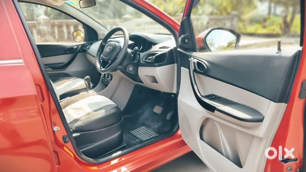 Tata Tiago 1.2 Revotron Xta, 2018, Petrol