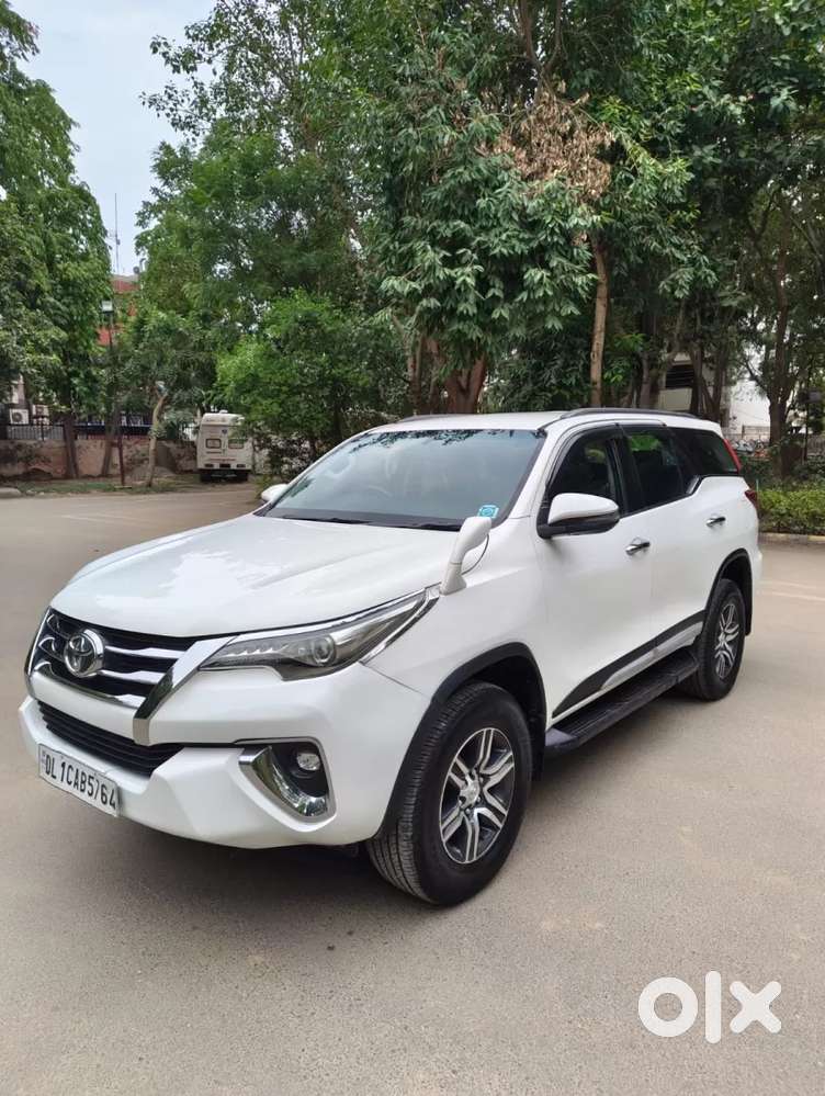 Toyota Fortuner 4x2 At 2.8 Diesel, 2019, Diesel
