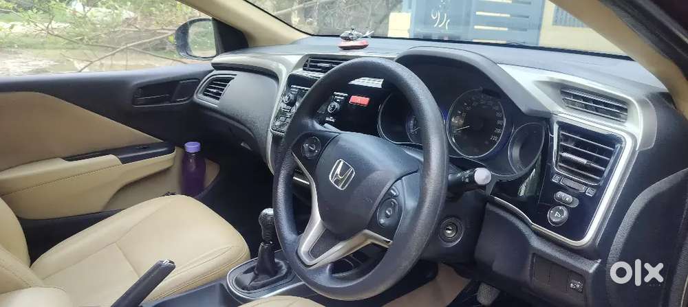 Honda City 1.5 V Petrol 2014