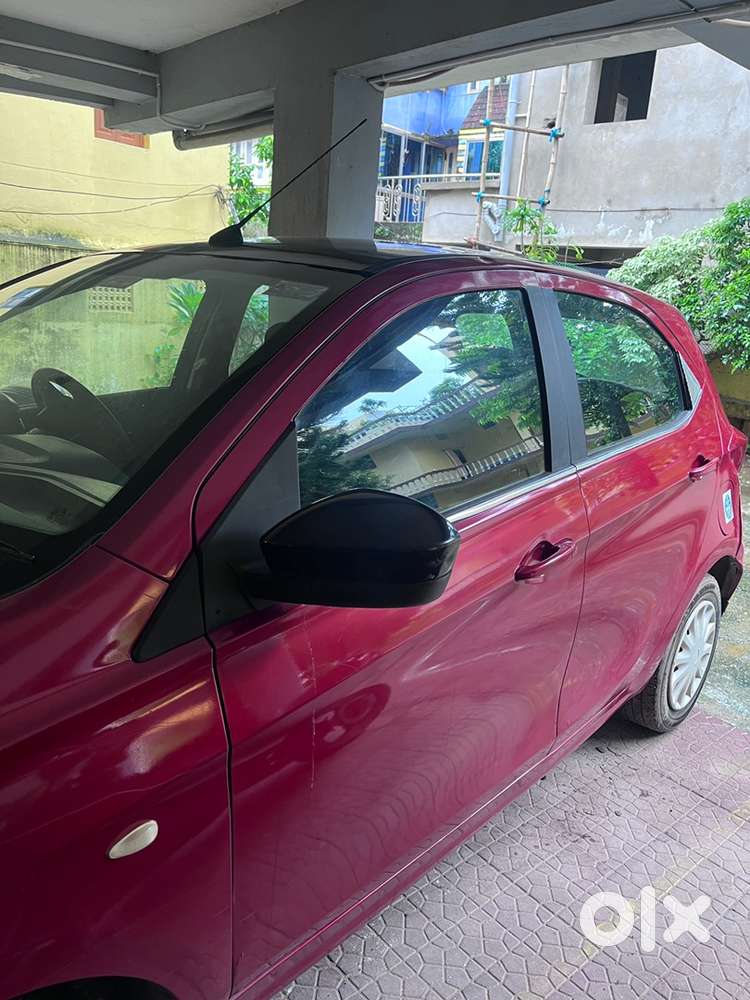 Tata Tiago Petrol 2018