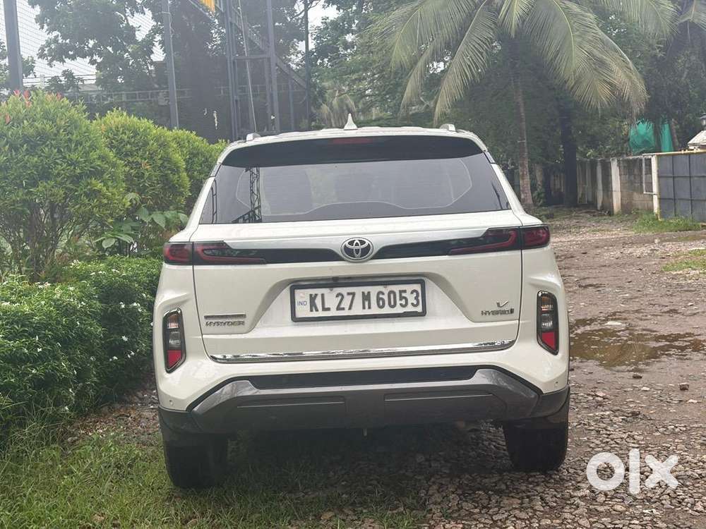 Toyota Car Manual 2024 E -mt