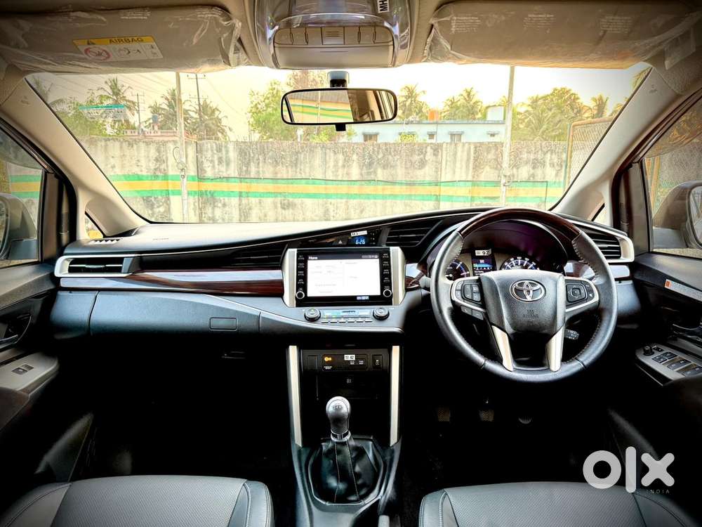 Toyota Innova Crysta 2.4 Z 7 Str, 2025, Diesel