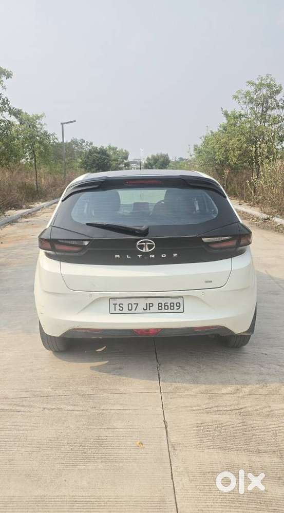 Tata Altroz 1.2 Xza Plus, 2022, Petrol