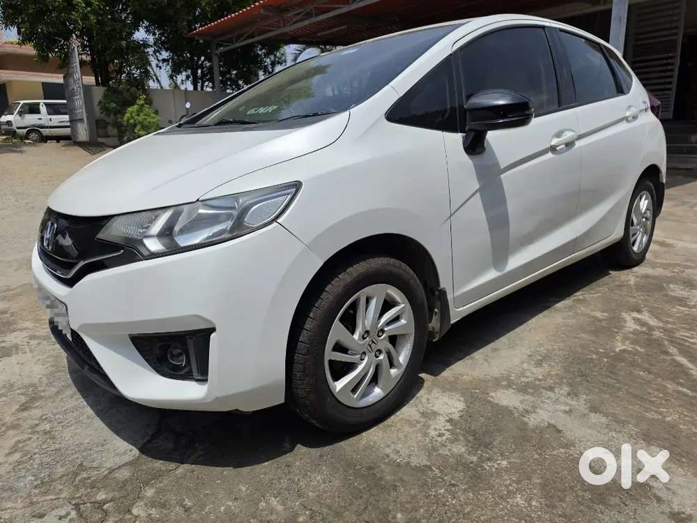 Honda Jazz 2016 Diesel Well Maintained