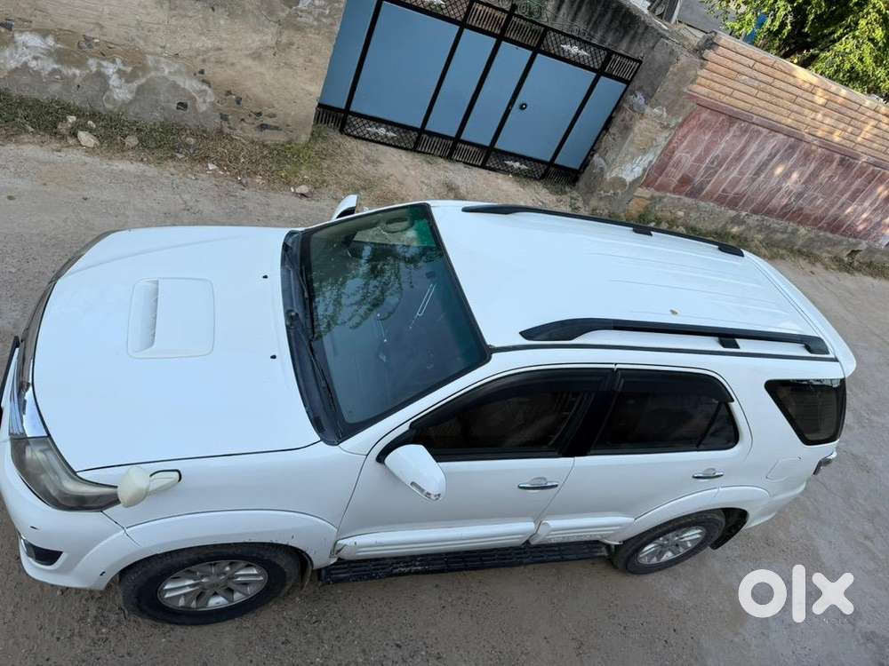 Toyota Fortuner 2013 Diesel Well Maintained