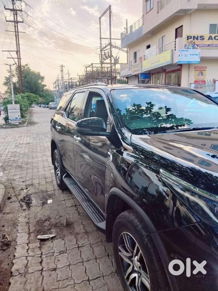 Toyota Fortuner 2025 Diesel 51000 Km Driven