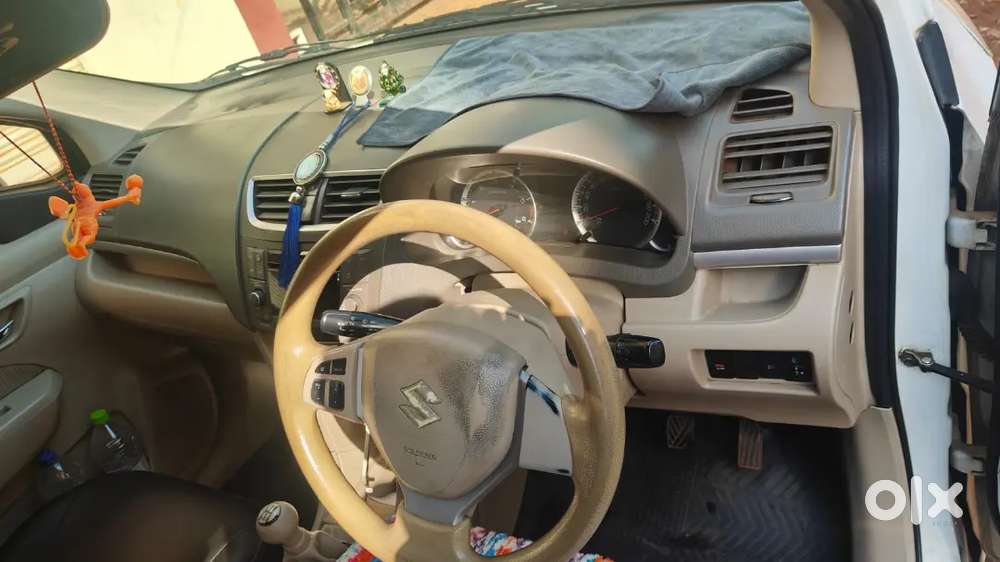 Maruti Suzuki Ertiga Disesel Zdi Top End