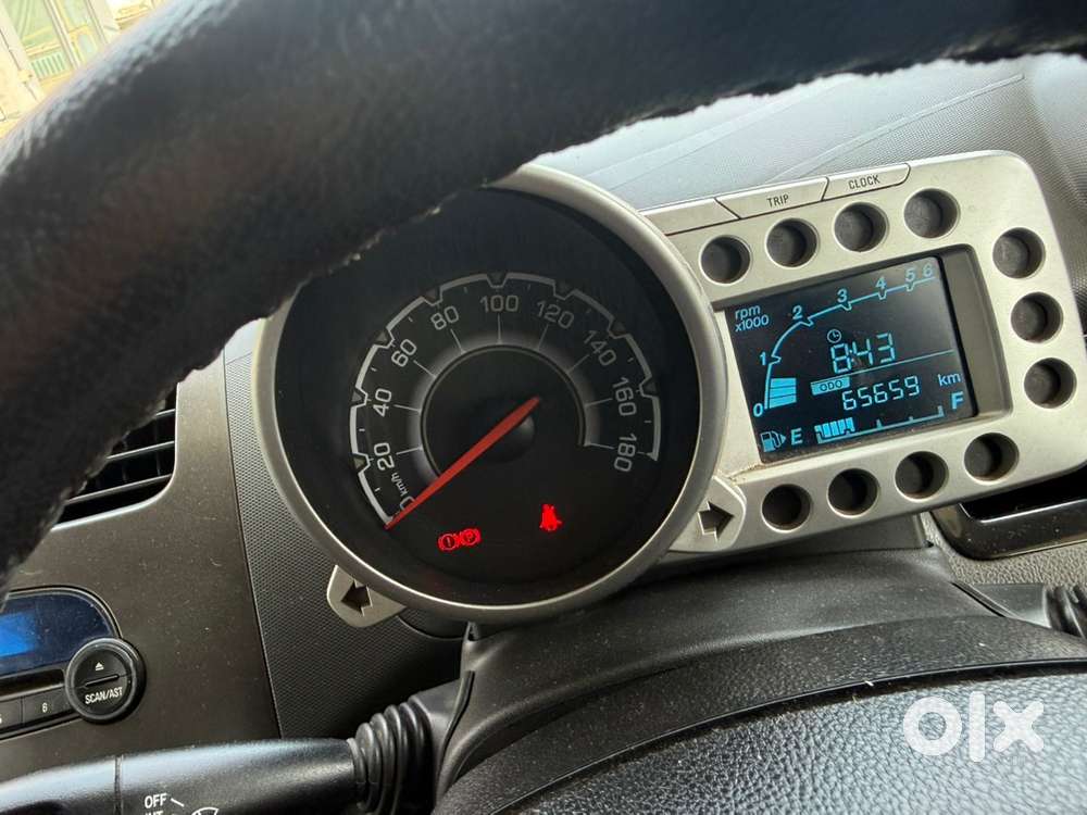 Chevrolet Car Manual 2012