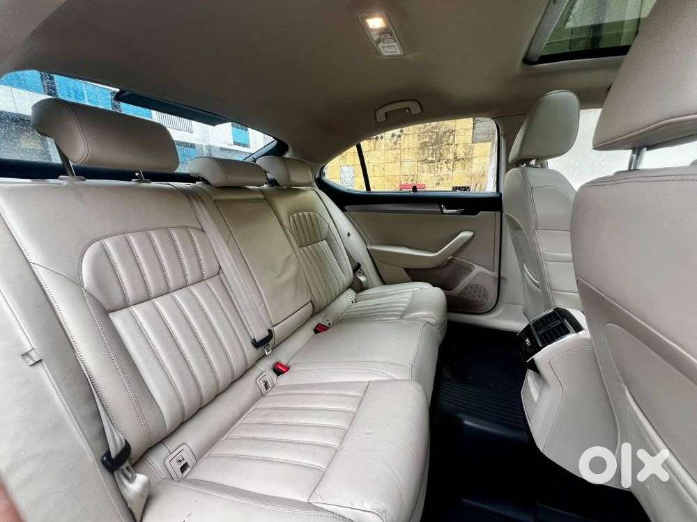 Skoda Superb Style 1.8 Tsi At, 2017, Diesel