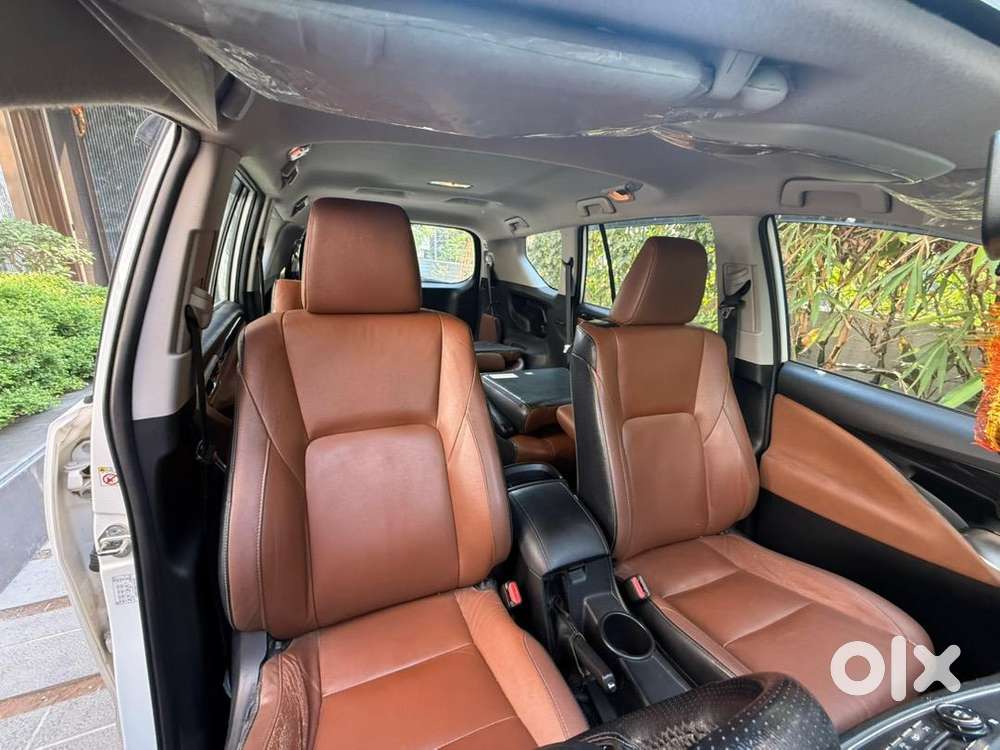 Innova Crysta Top End Showroom Track