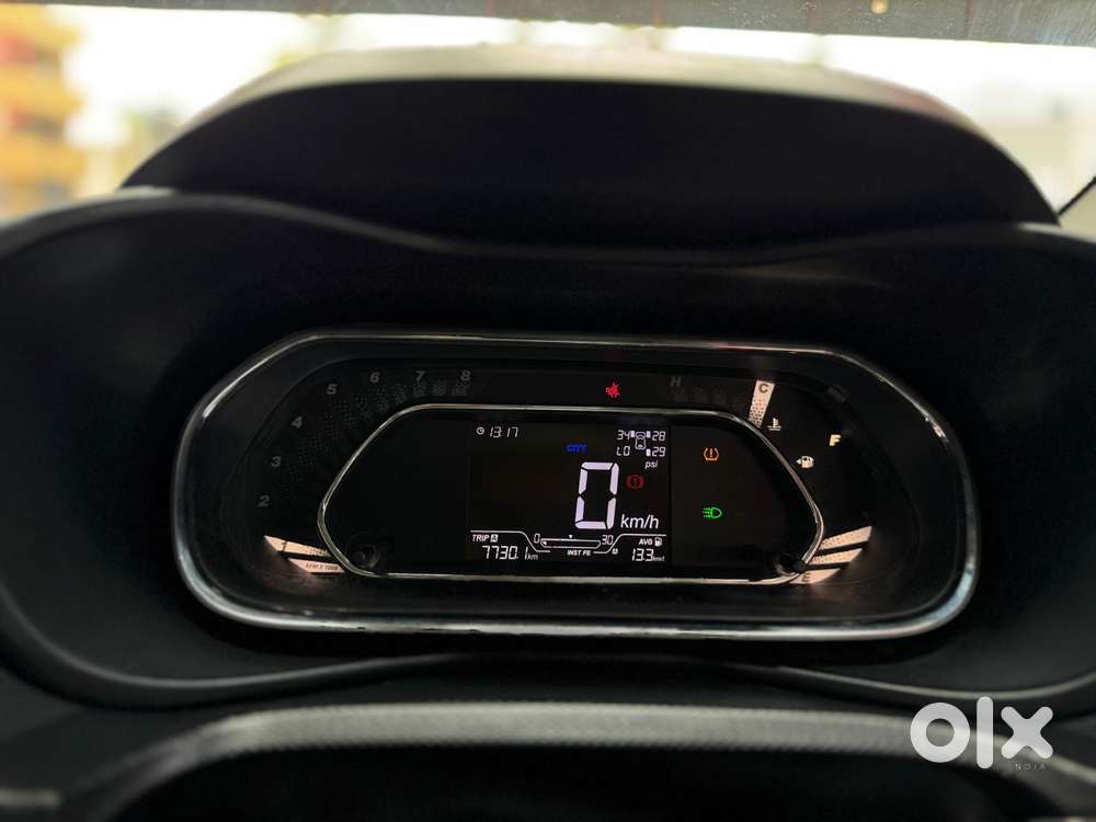 Tata Nexon 1.5 Revotorq Xz Plus (s), 2021, Petrol