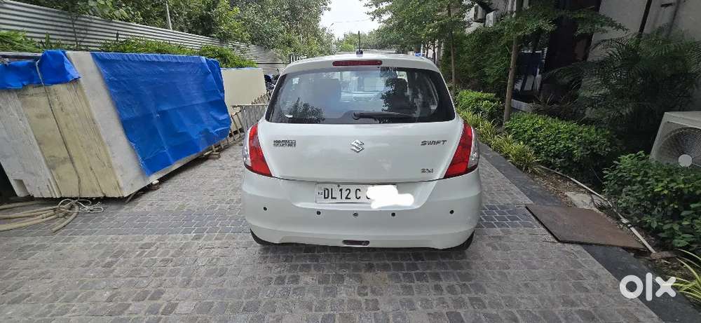 Maruti Suzuki Swift 2012 Car Zxi Top Modal