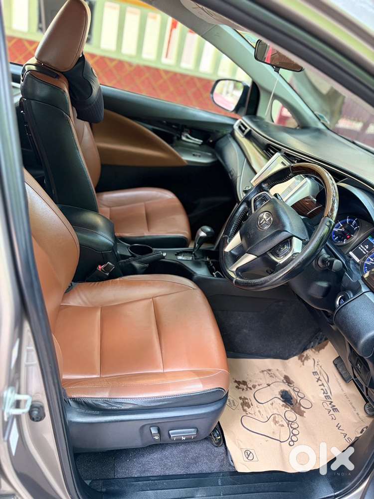 Innova Crysta Zx 2.8 Automatic Diesel 2016 Model Single Owner 7 Seater
