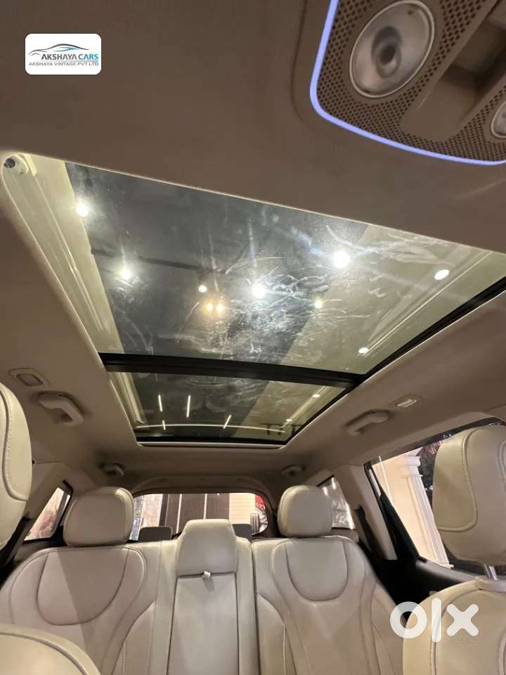 Mahindra Xuv700 2.2 Ax 7 Diesel At Luxury Pack Str Awd, 2022, Diesel