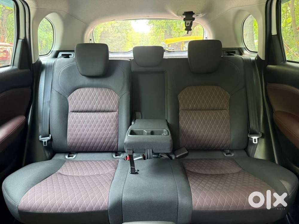 Maruti Suzuki Grand Vitara 1.5 Zeta Smart Hybrid At, 2024, Petrol